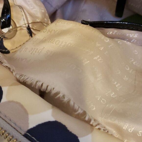 Kate SPADE STEVIE STRAWBERRY BANKE SHOULDER BAG, IVORY BAG WITH BLACK & TAN DOTS - Picture 15 of 16